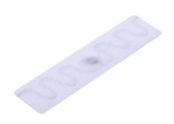 How RFID laundry tags identify and track the entire washing process