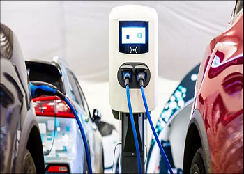 Electric vehicle charging stations expand RFID capabilities for authentication and payment applications